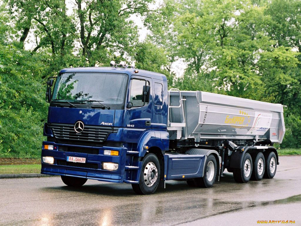 , mercedes, trucks